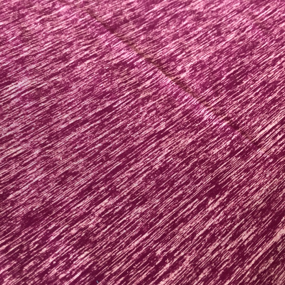 💗💜Lululemon Tank💜💗 - Picture 3 of 6
